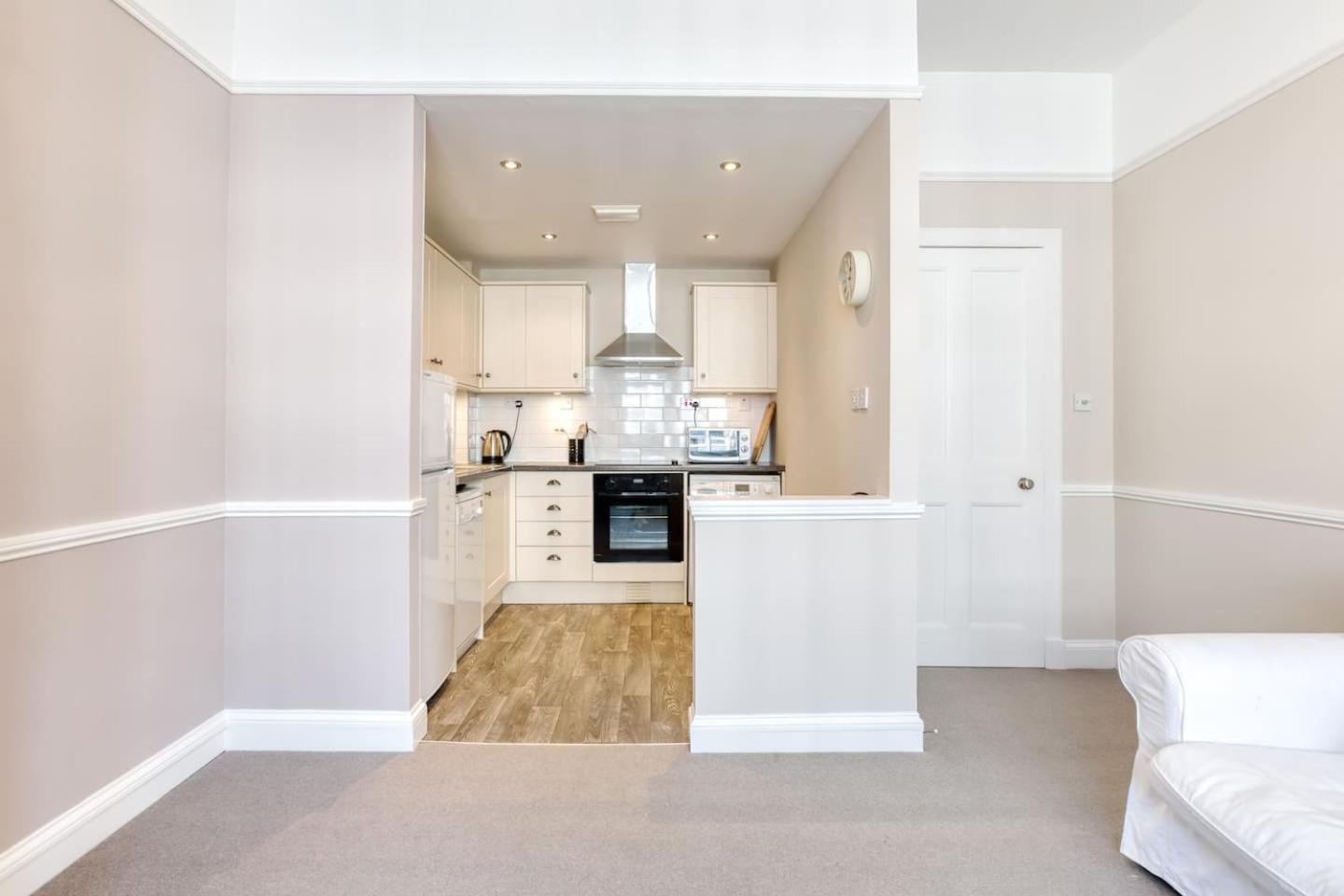 West Port - 2Br In The Heart Of The Old Town Just Off The Grassmarket Edinburg Exteriör bild
